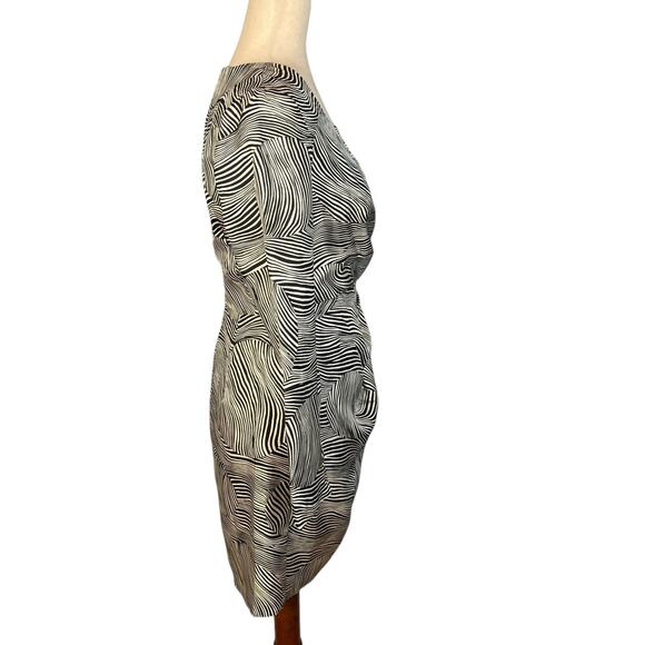 Trina Turk Geometric Print 100% Silk Faux Wrap Long Sleeve Cocktail Dress Size 4 - Picture 4 of 6
